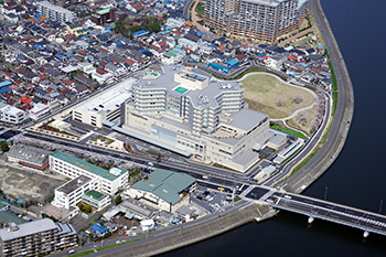 横浜市東部病院