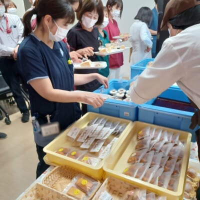 就労継続支援事業所のケーキ出張販売