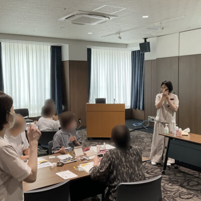 「化粧のチカラ」でがん患者さんを元気に