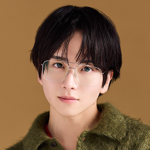 板垣 李光人 さん