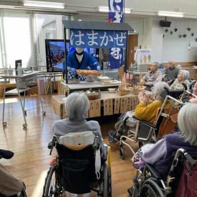 にぎり寿司に喜びの声