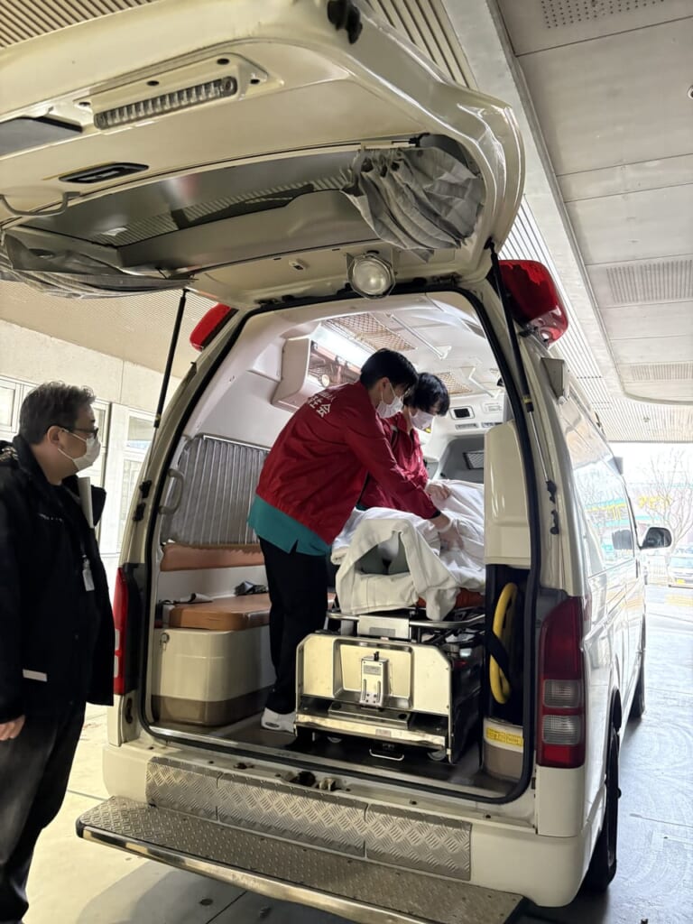 病院救急車による転院搬送をスタート