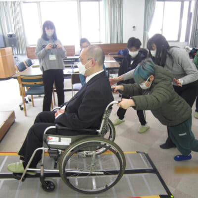 小学生の福祉体験＆交流